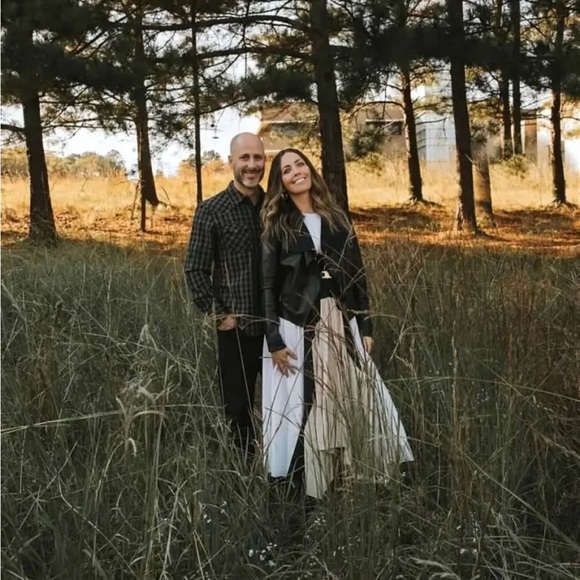 Bibhu Mohapatra Chic Black and White Maxi pleated Dress with Tan Accents size 16 - Picture 8 of 17